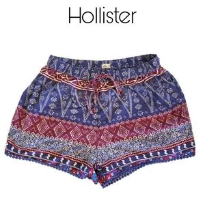 4/$25 🥂 Hollister Printed Pom Pom Shorts